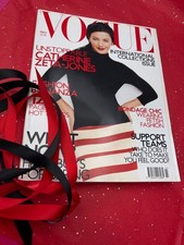 VOGUE MAGAZINE 2001 MARCH Vogue FREE  GIFT WRAP  Fast Dispatch