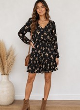 Old Navy Floral Mini Dress Black Beige Boho Tiered Skirt V-neck Long Sleeve L