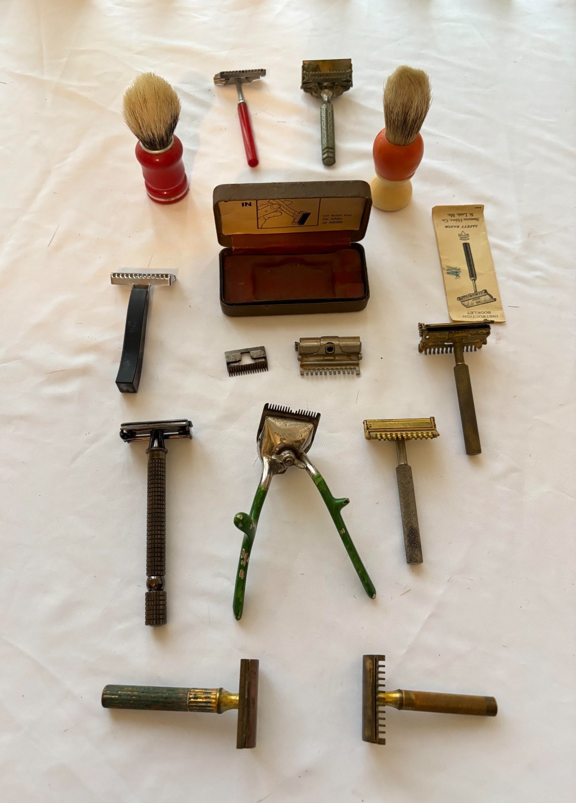 Assorted Brands 1940's Lot Of 9 With Accessories