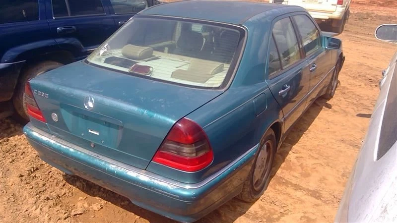 Trunk/Hatch/Tailgate 202 Type C230 Fits 98-00 Mercedes C Class OEM - Image 4 of 4