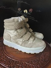Vintage 80 s Taupe High top Hiking LL Bean Thinsulate Shoes, 9