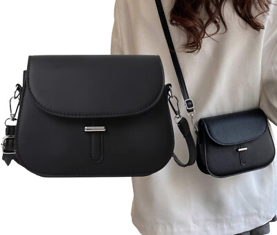 Elegante kleine Damen-Umhängetasche aus schwarzem Leder mit Klappe