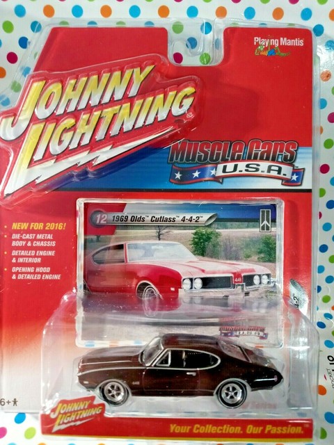 johnny lightning 1969 olds cutlass 442