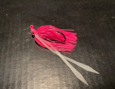 10pk Poison Tail Jigs w/skirts 1/4 or 3/8oz  Hot Pink Mustad SICKLE HOOKS