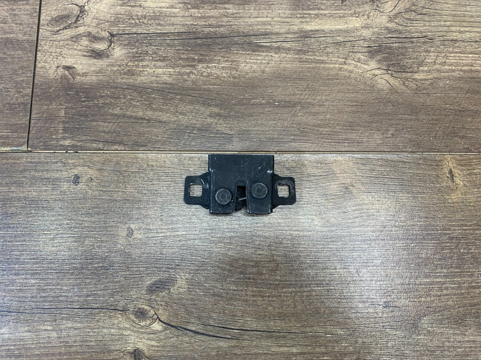 1720 Jaguar XE Hood Bonner Lock Latch Left Driver Side 5H2216700BE