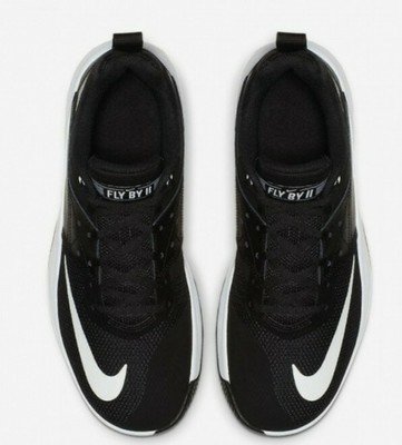 nike fly by 2 black and white