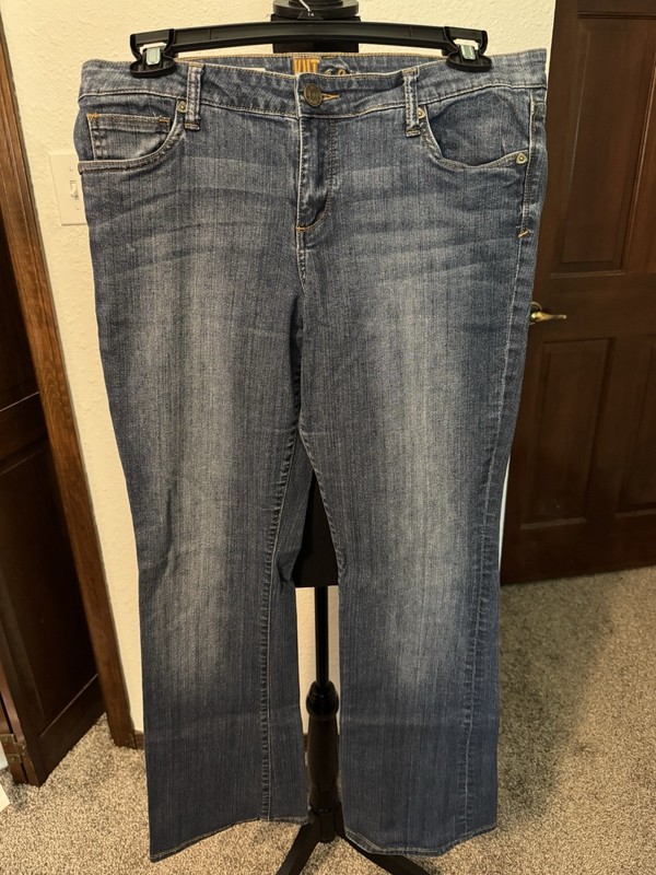 KUT from the Kloth Women's Bootcut Jeans Blue Medium Wash Denim 14, 5-Pocket
