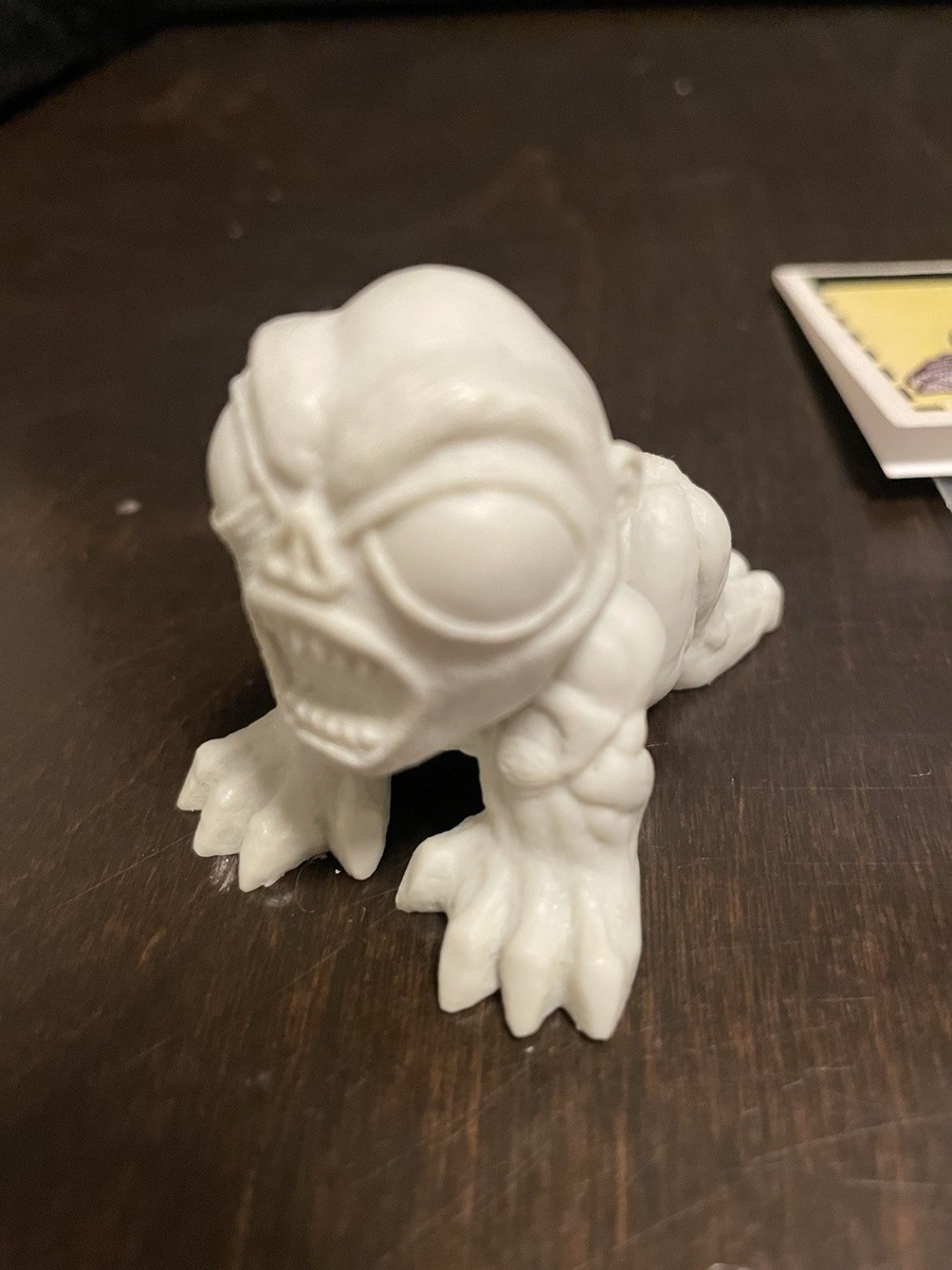DEADLY DELIVERY XTRO “Skin Walker” resin Custom Toy The Last