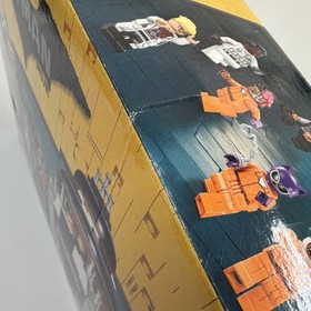 LEGO Arkham Asylum The Batman Movie 70912 1628 Pieces 12-16 Box Batman Joker