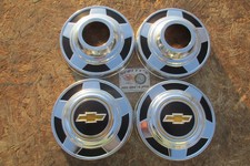 1973-87 Chevy 12 Ton 1500 4x4 Pickup Truck Van Squarebody Dog Dish Hubcaps 4 1973-87 Chevy 12 Ton 1500 4x4 Pickup Truck Van Squarebody Dog Dish Hubcaps 4