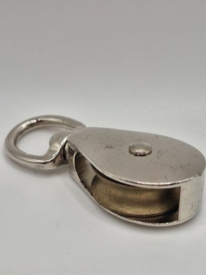 Single block for rope with swivel