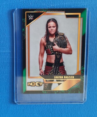 Panini WWE NXT 2.0 Gold Set #10 Shayna Baszler Green Paralell in Toploader