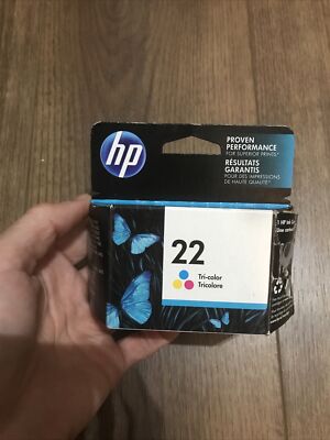 HP Inc. HP 22 (C9352AN) Tri-color Original Ink Cartridge Exp April 2018