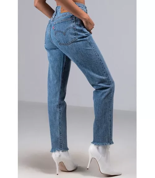 Levi's frayed store hem jeans