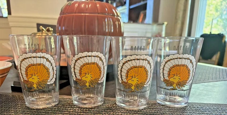 Disney Snoopy Pottery Barn peanuts Bowl + CUP holiday party Thanksgiving SET 8 , - Image 3 of 4