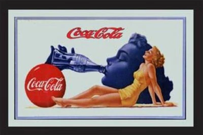 Coca Cola Wandspiegel 30 cm Bar Kneipe Frau am Strand mit Flasche - Bild 1 von 3