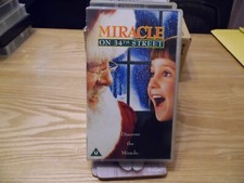 miracle on 34th street ... vhs video tape 