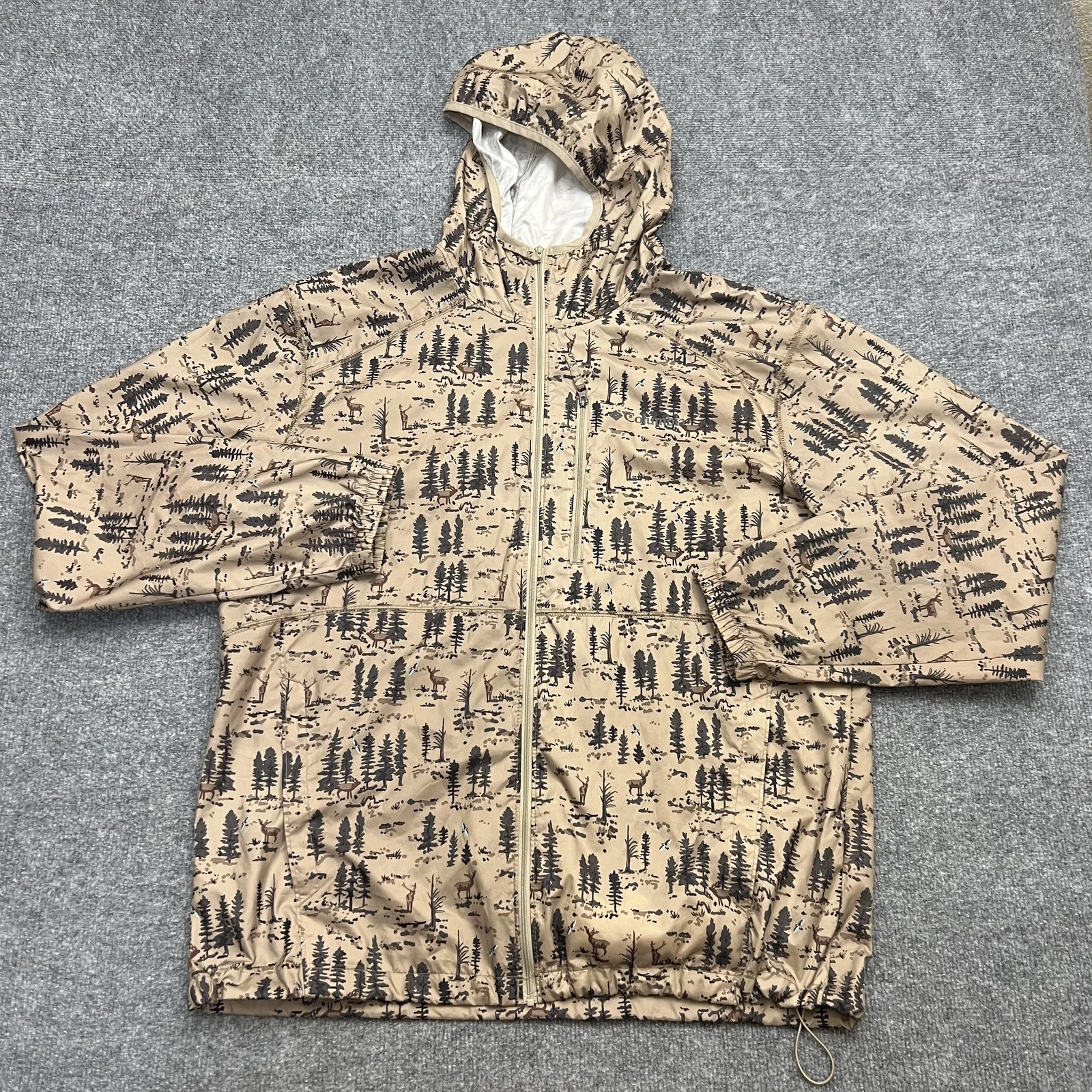 Columbia Jacket Men's Large Tan Hooded Full Zip Deer Tree Print Outdoors
