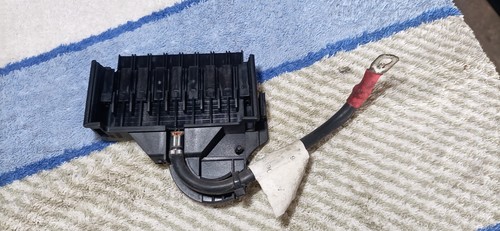 Sicherungskasten im Motorraum 90589176 Opel Astra G Cabrio 1.6 76 KW