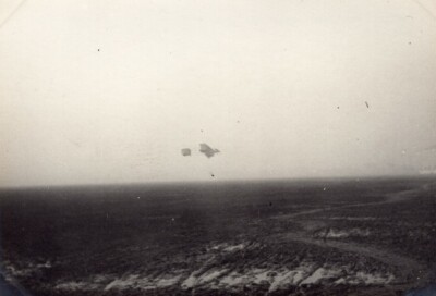 Frankreich Issy Luftfahrt Rougier auf Voisin Doppeldecker fliegend altes Foto um 1910