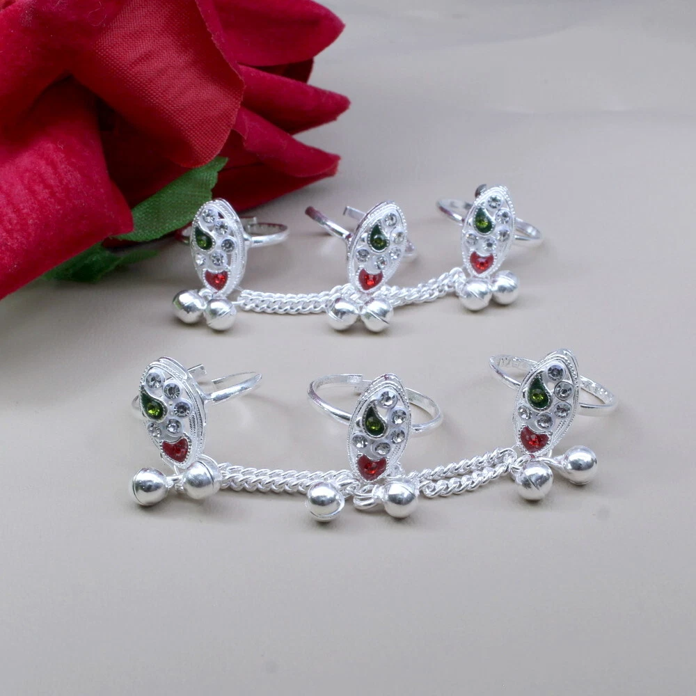 Silver payal clearance with toe ring