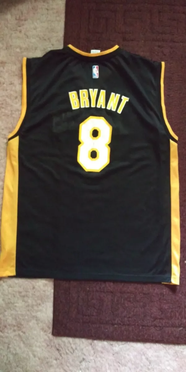 Vintage Rare Reebok Kobe Bryant Lakers Jersey #8 Black Size XL NBA