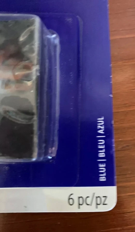 New ARTMINDS Red & Blue Wax CANDLE MAKING DYE Chips & Block COLORING Lot of 2 - Image 3 of 4