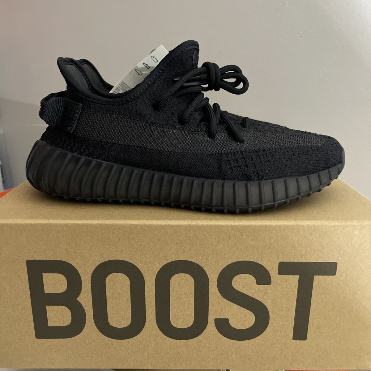 Adidas Yeezy Boost 350 V2 Onyx HQ4540 Size 5.5 | eBay