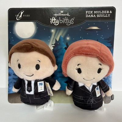The X-Files Fox Mulder & Dana Scully Special Agents Itty Bittys Set by Hallmark