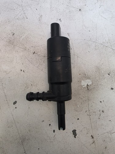 Original VW Audi Seat Skoda Wischwasserpumpe Waschwasserpumpe 3B7955681