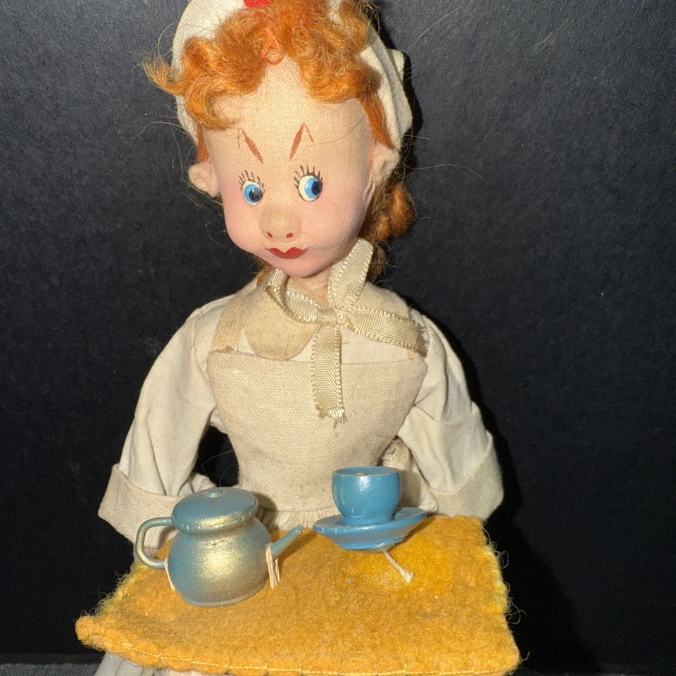 RARE Vintage Roldan Klumpe Nurse 10" Tea Tray - Image 2 of 4