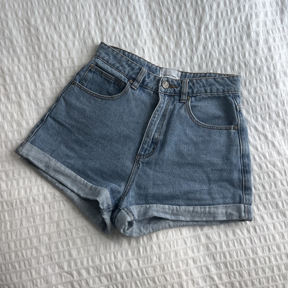 Abrand Jeans women’s denim shorts | Size 6/24 inch waist 