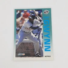 1992 Fleer Tony Gwynn San Diego Padres #605