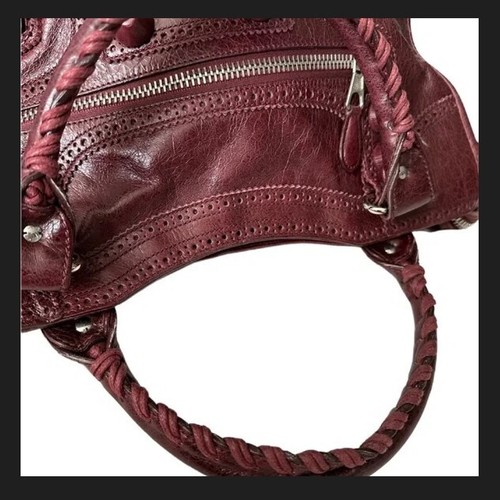 Balenciaga City distressed leather shoulder bag DARK RED/MAROON/CRANBERRY color - Picture 12 of 20