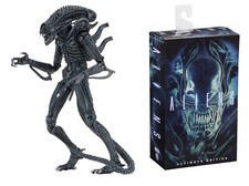 Modellino NECA Aliens Ultimate Warrior Blue Xenomorph 1986 ufficiale