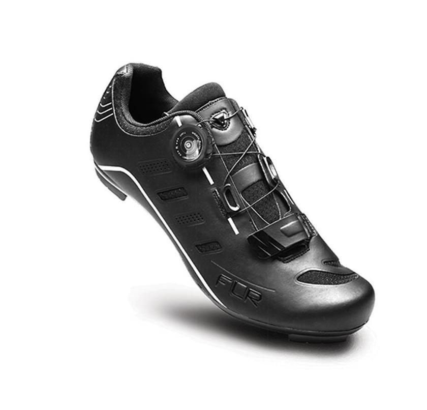 Chaussures vélo route noires F22 T46 à double serrage molette et bande agrippante