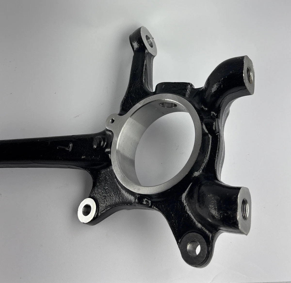 NTY ZZP-TY-019 Front Left Steering Knuckle Toyota Hilux 43212-0K030 photo 5