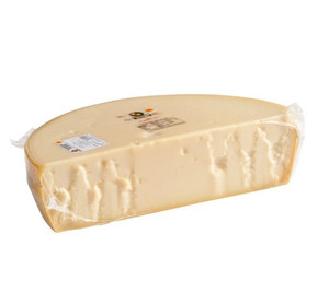1/4 Wheel Imported Parmigiano Reggiano DOP Cheese - 23 lb. Block
