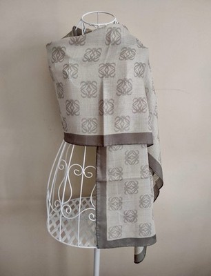 Loewe Schal, Original, wunder schön, neuwertig