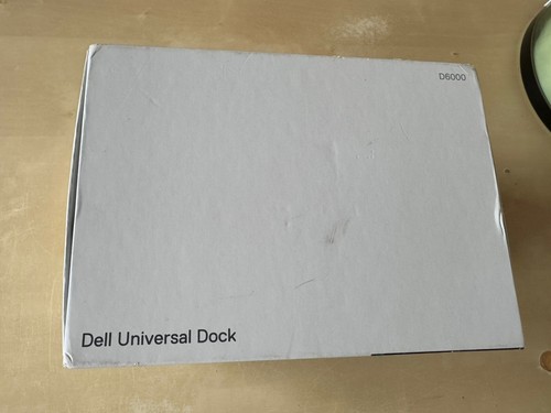 Dell Docking Station D6000 USB-C combo A - 130W Power Supply - EU Plug - 4K - Afbeelding 2 van 5