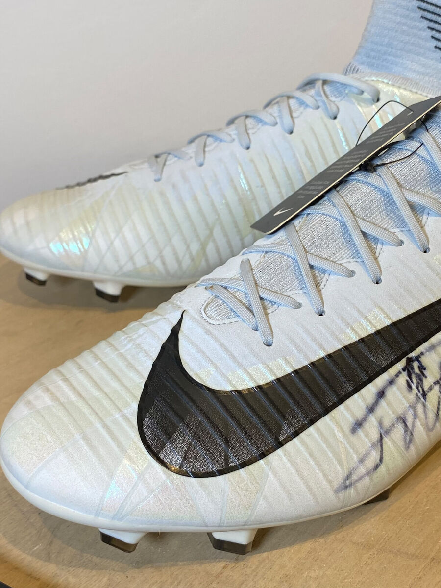 Nike Mercurial CR7 Chapter 5: Nike Mercurial CR7 Chapter 5: