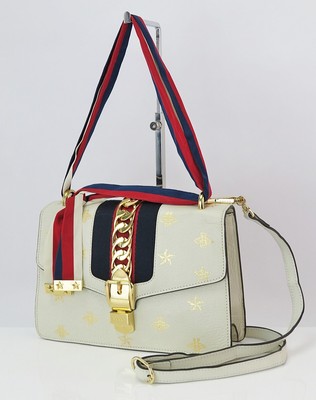 Auth GUCCI Sylvie White Leather Shoulder Bag Purse #60410