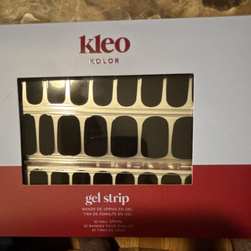 Kleo Kolor Gel Nail Polish Strips All Nighter Black & Shiny 32 Nail Strips