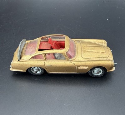1970s Corgi 270 James Bond 007 Gold Aston Martin DB5 England 1/43