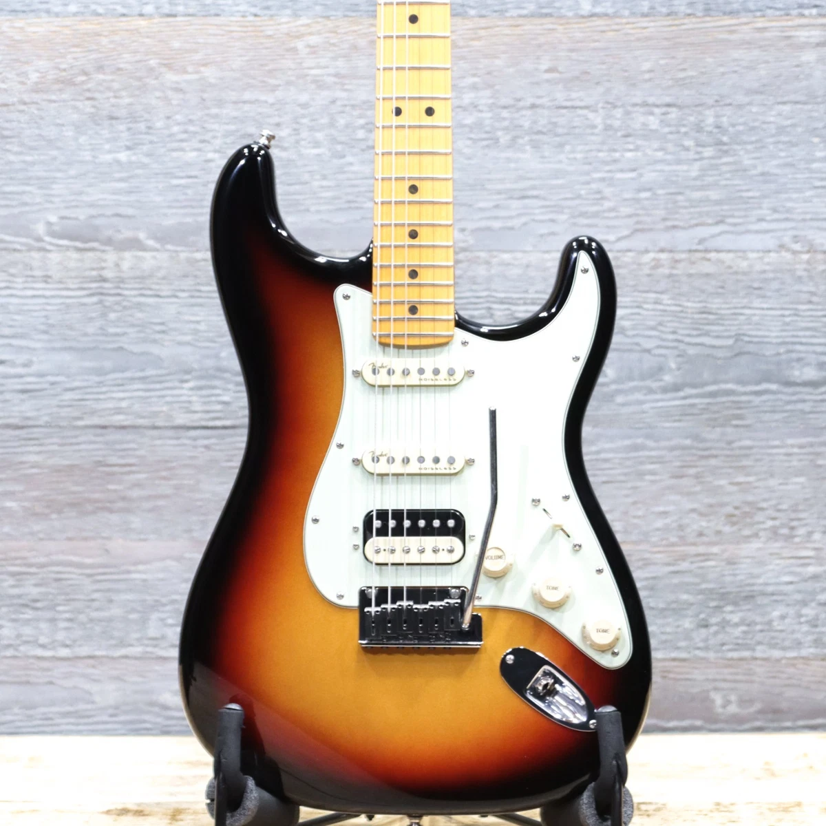 Las mejores ofertas en Fender American Standard Stratocaster