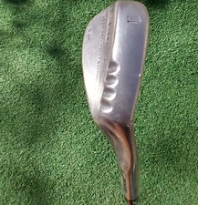 DUNLOP KNIFE 56° SAND WEDGE 36 RH REGULAR FL...