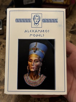 ALEXANDROS MODELS 200MM NEFERTITI FIGURE BUST KIT #E/4 METAL & RESIN