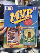 MLB M.V.P. Wade Boggs Vintage Collectible Pin & Trading Card 1990 Ace Novelty