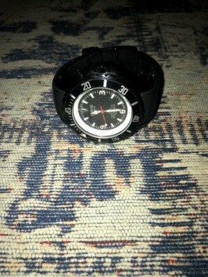 Kyboe Uhr ( NEU)  UVP 300 