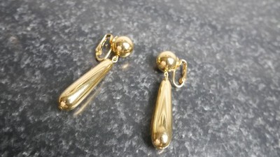 Vintage Avon Odeon gold-tone Clip-On Earrings 1980s Polished Teardrop Dangle